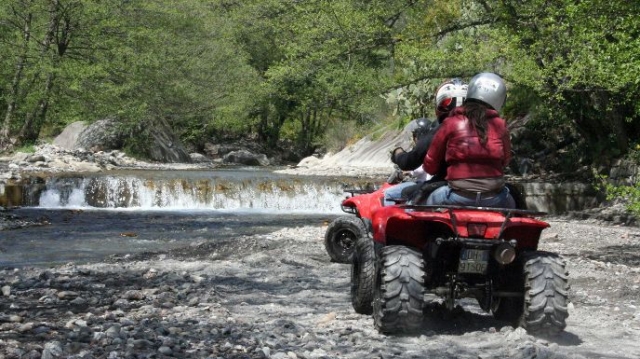 Excursiones a lo largo del río Alcantara 